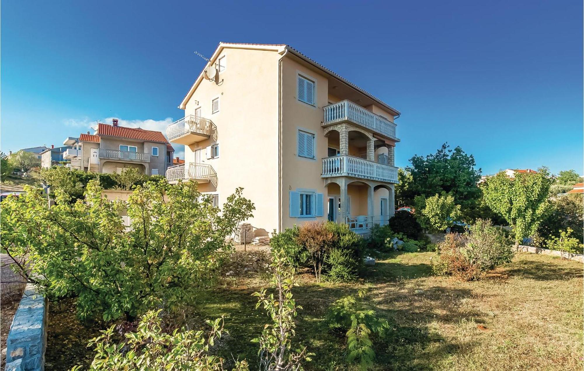 Stunning Apartment In Kornic With House Sea View Dış mekan fotoğraf